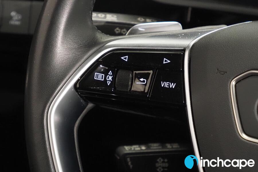 Audi Q8 e-tron vaihtoauto