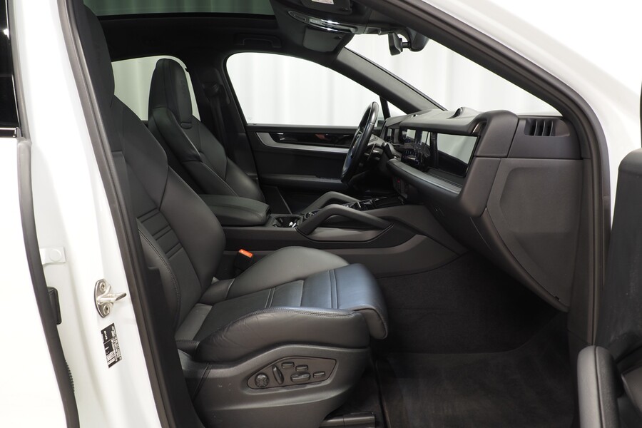 Porsche Cayenne vaihtoauto