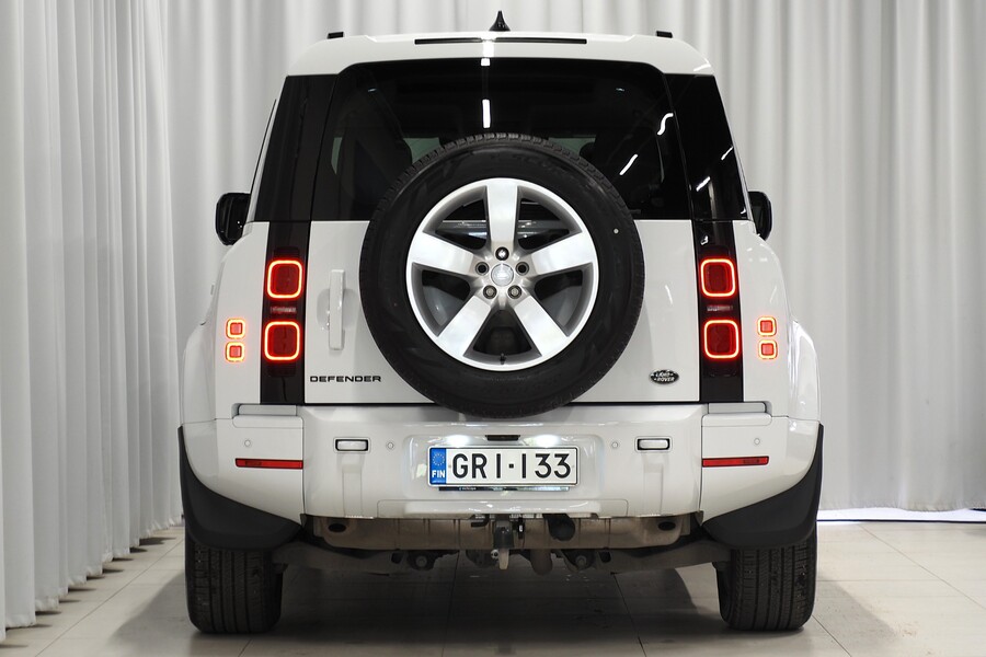 Land Rover Defender vaihtoauto