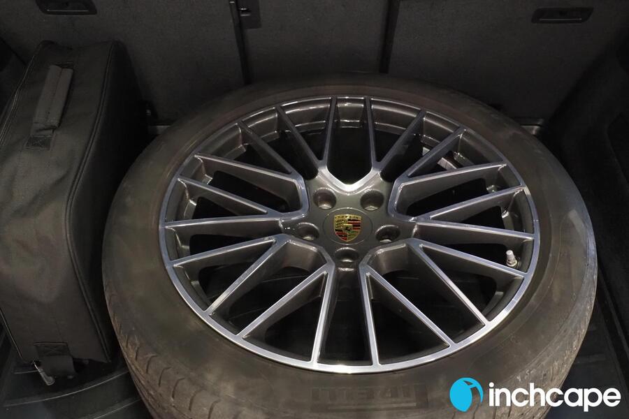 Porsche Cayenne vaihtoauto