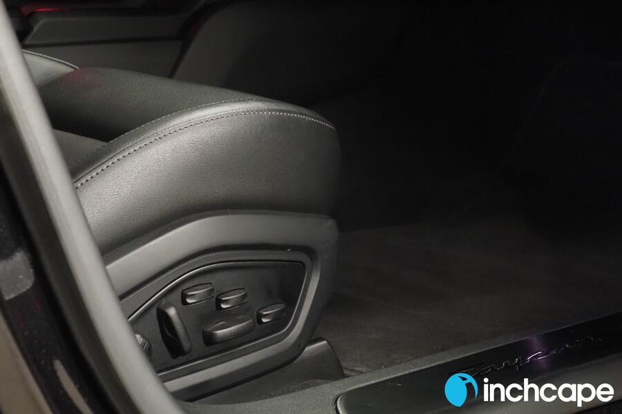 Porsche Taycan vaihtoauto