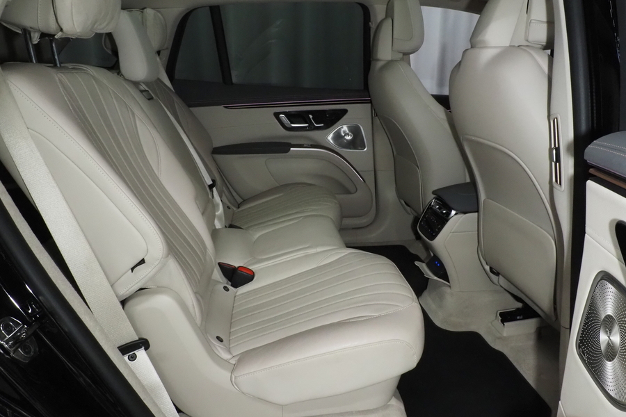 Mercedes-Benz EQS vaihtoauto