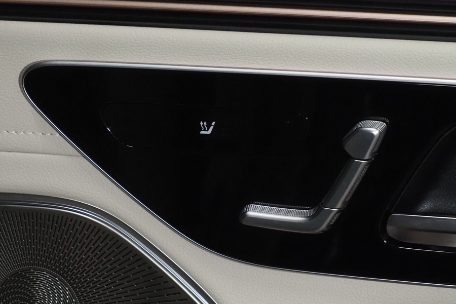 Mercedes-Benz EQS vaihtoauto