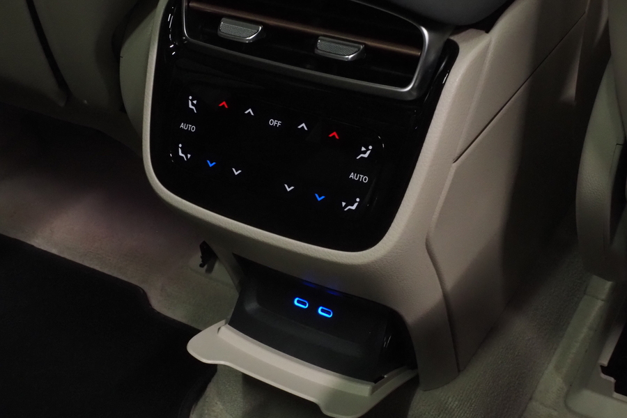 Mercedes-Benz EQS vaihtoauto