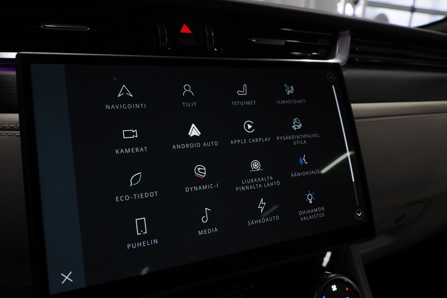 Jaguar F-PACE vaihtoauto