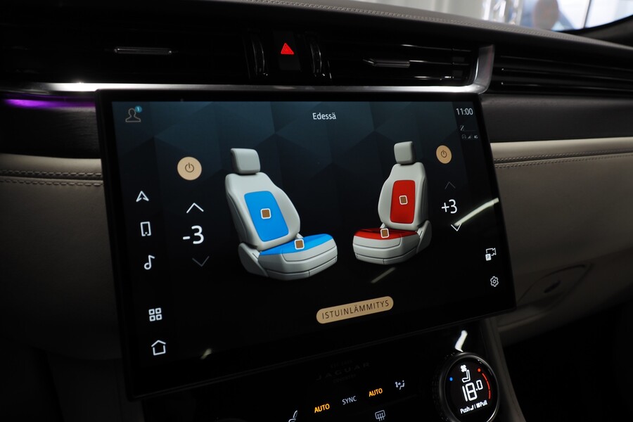 Jaguar F-PACE vaihtoauto