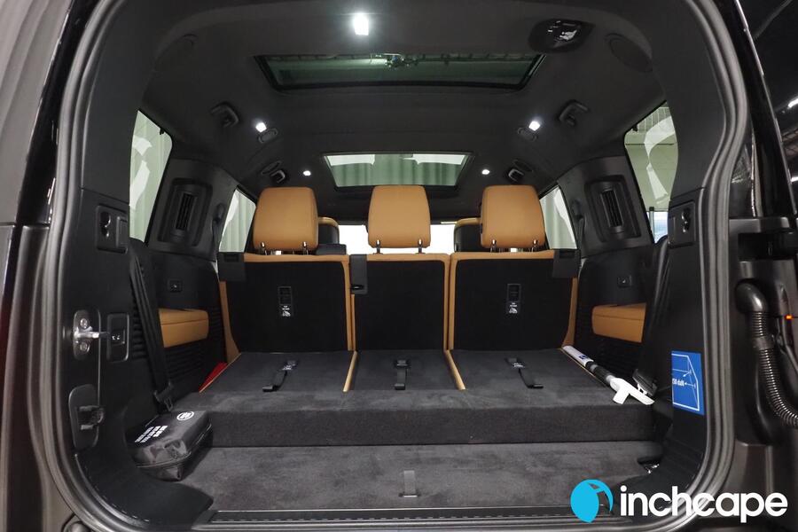 Land Rover Defender vaihtoauto