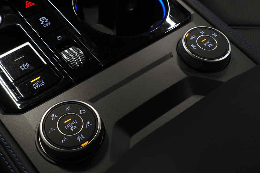 Volkswagen Touareg vaihtoauto