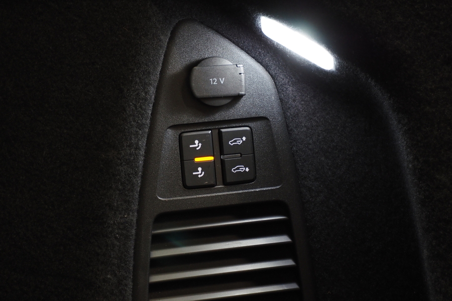 Volkswagen Touareg vaihtoauto