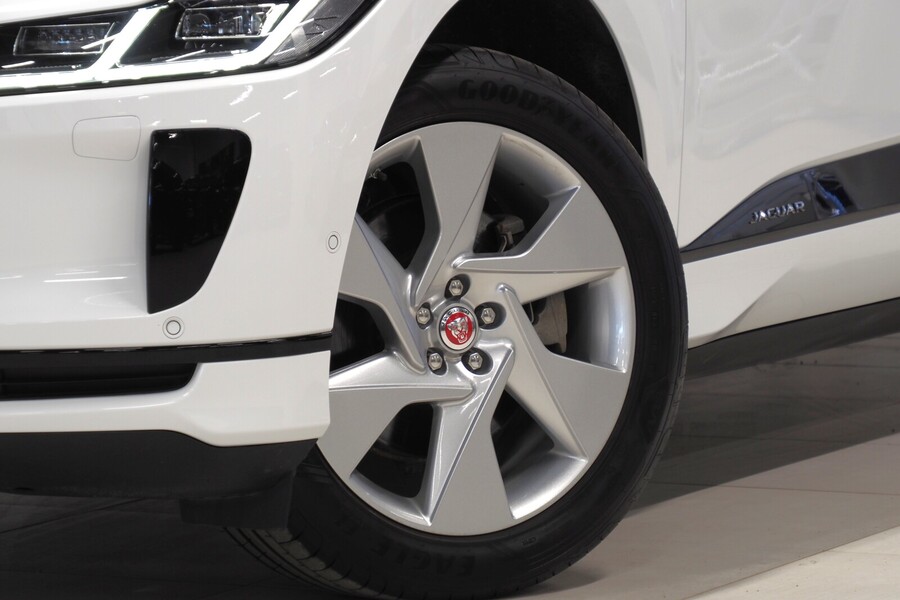 Jaguar I-PACE vaihtoauto