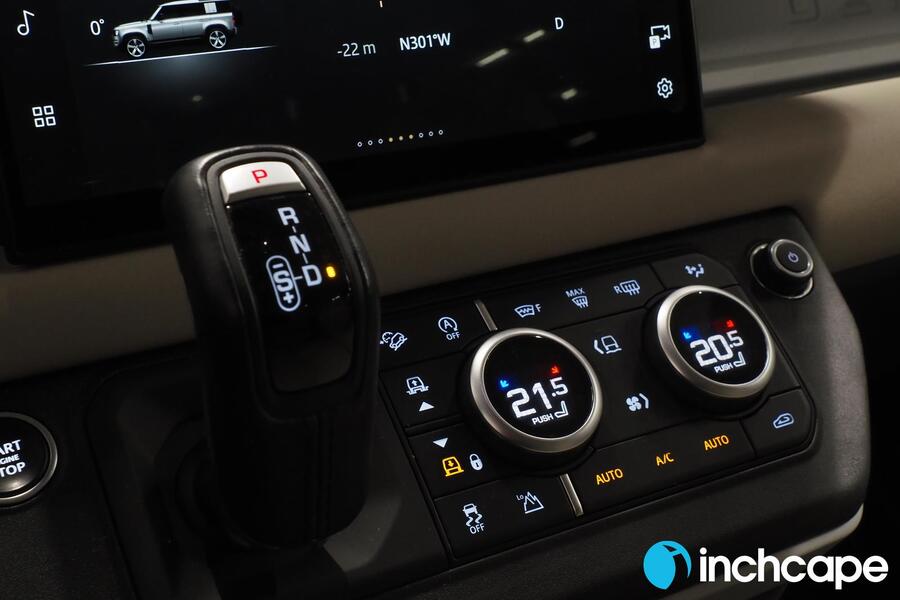 Land Rover Defender vaihtoauto