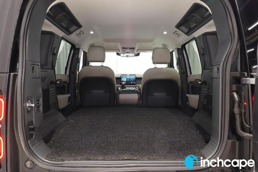 Land Rover Defender vaihtoauto