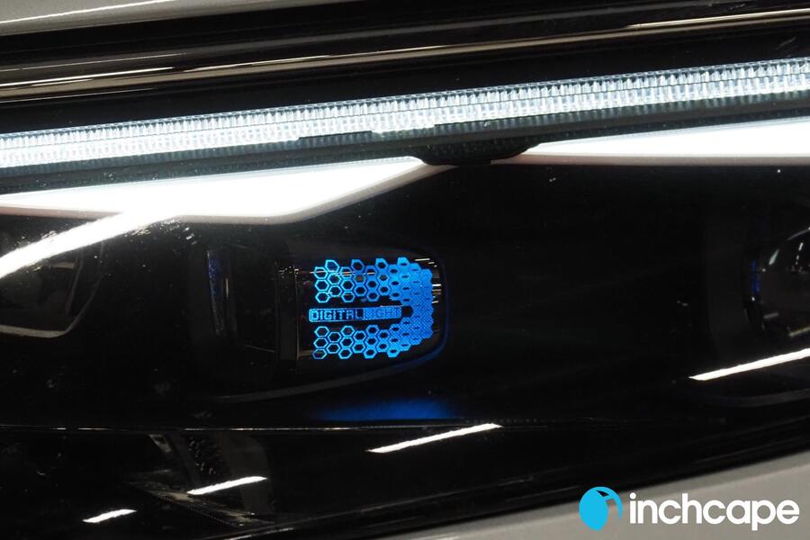 Mercedes-Benz EQS vaihtoauto