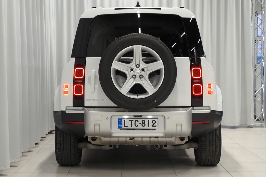 Land Rover Defender vaihtoauto