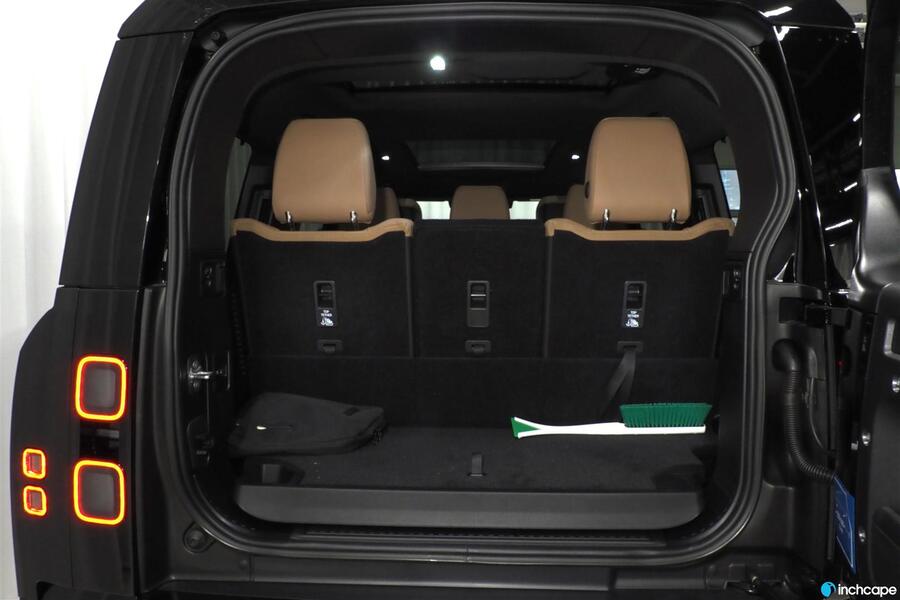 Land Rover Defender vaihtoauto