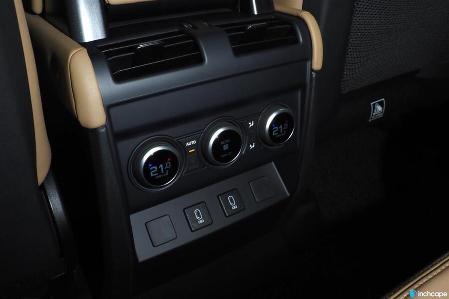 Land Rover Defender vaihtoauto