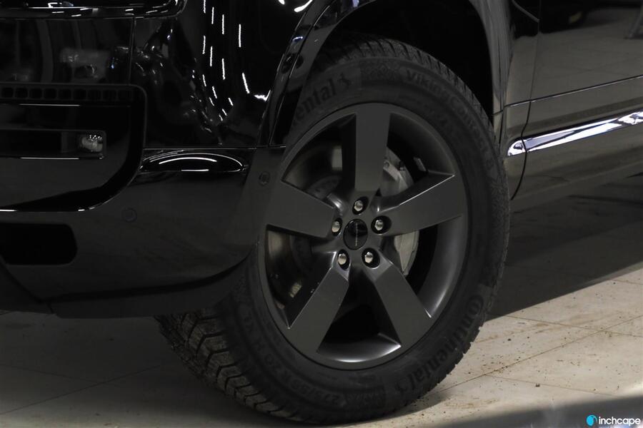 Land Rover Defender vaihtoauto