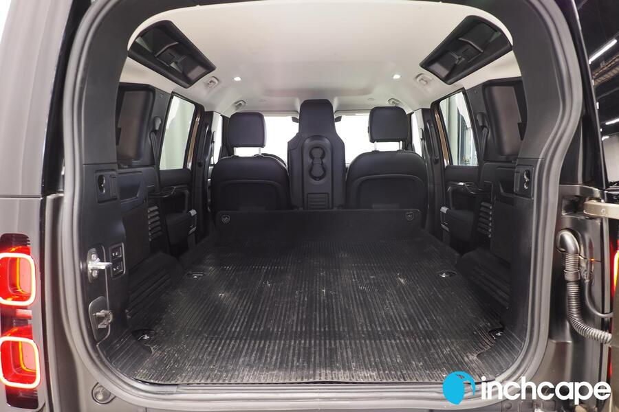 Land Rover Defender vaihtoauto