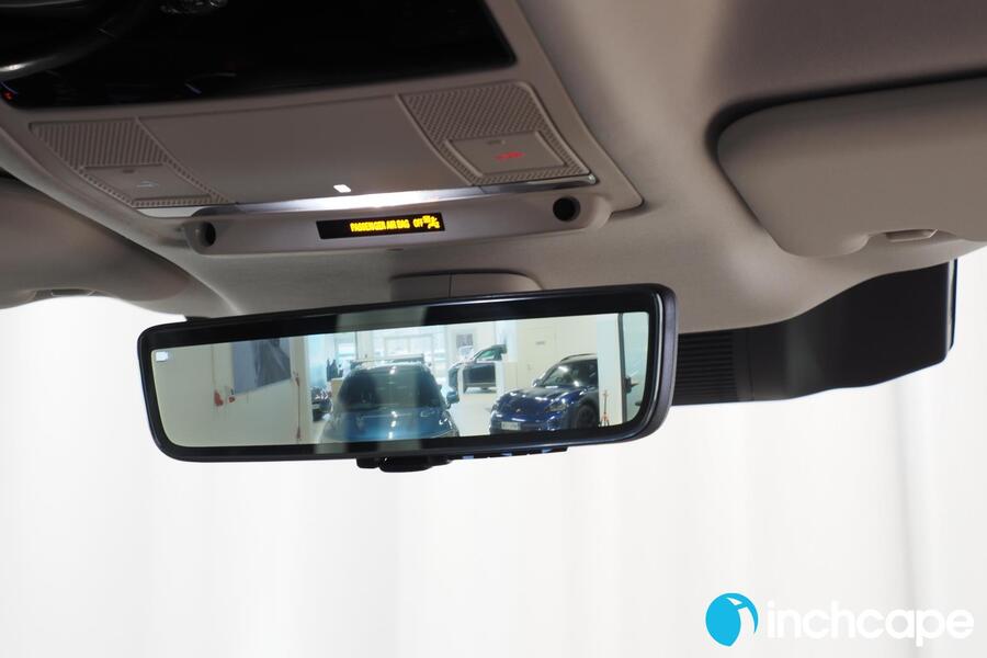 Land Rover Defender vaihtoauto