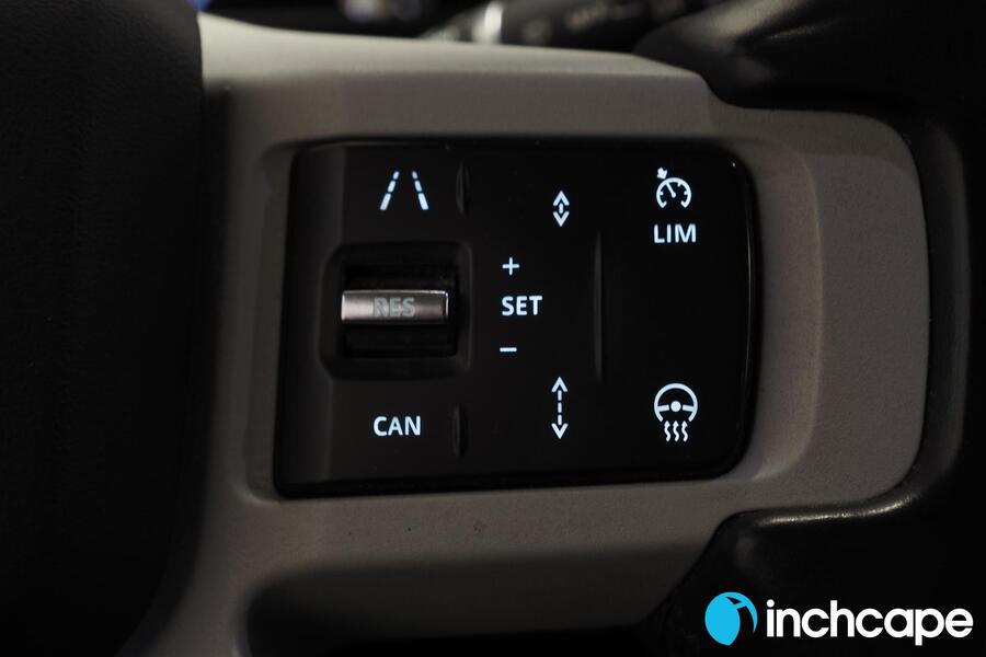 Land Rover Defender vaihtoauto