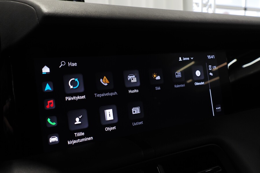 Porsche Taycan vaihtoauto