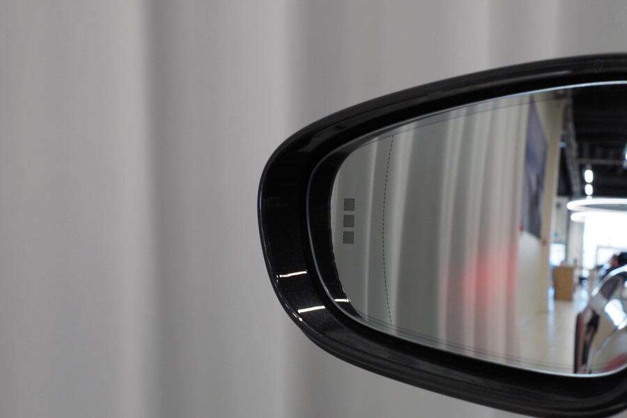 Porsche Taycan vaihtoauto