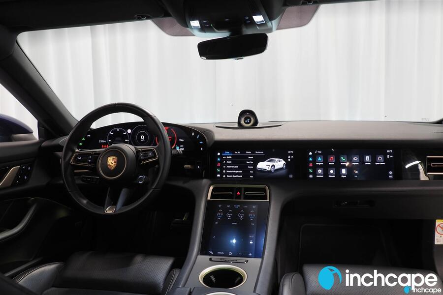 Porsche Taycan vaihtoauto