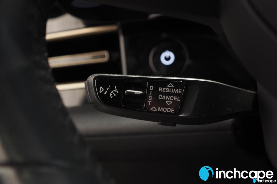 Porsche Taycan vaihtoauto