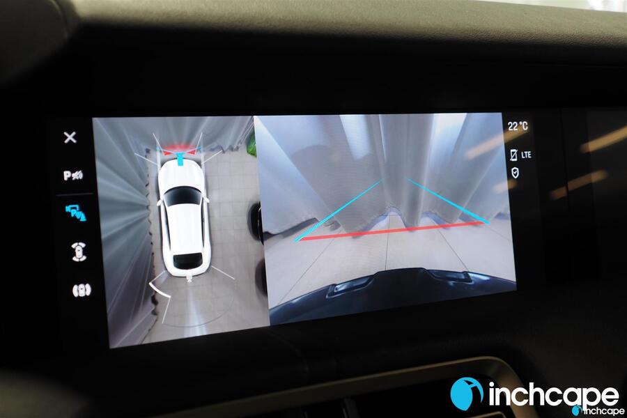 Porsche Taycan vaihtoauto