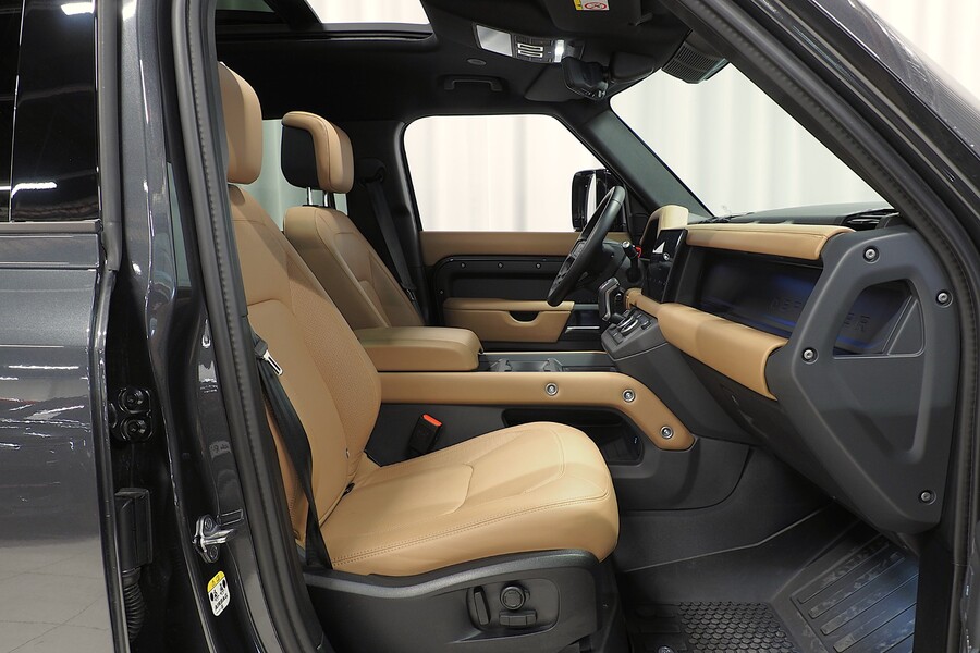 Land Rover Defender vaihtoauto