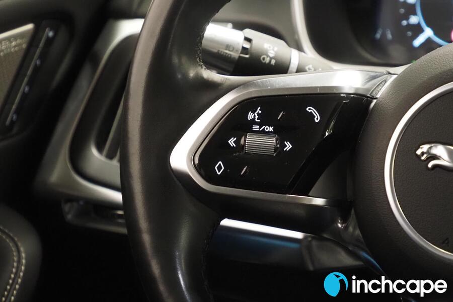 Jaguar I-PACE vaihtoauto