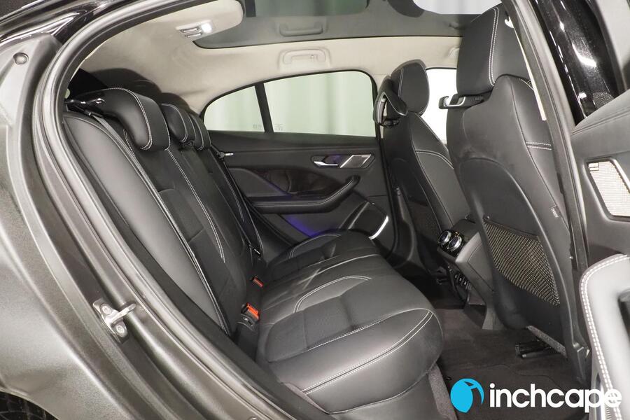 Jaguar I-PACE vaihtoauto