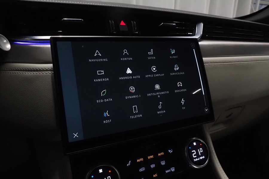 Jaguar F-PACE vaihtoauto