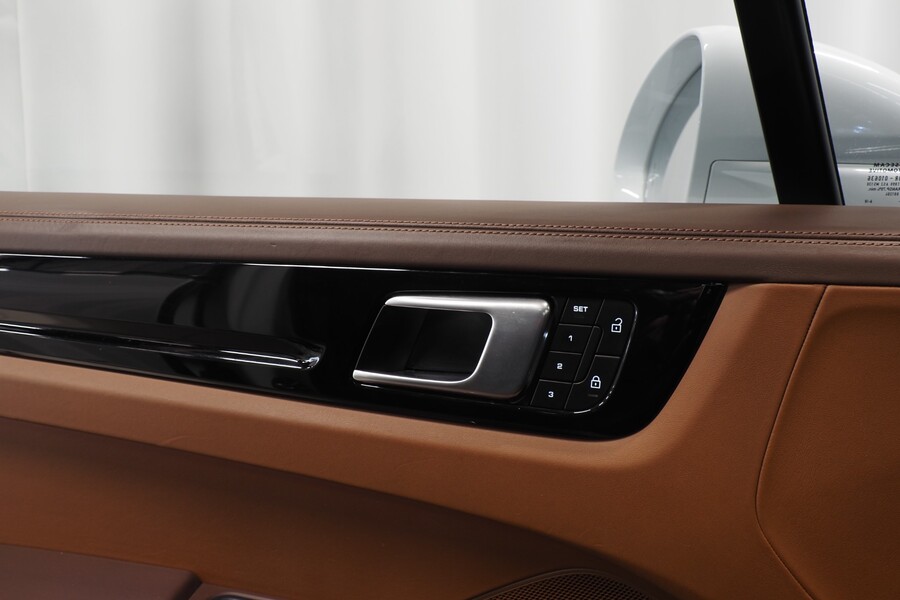 Porsche Cayenne vaihtoauto