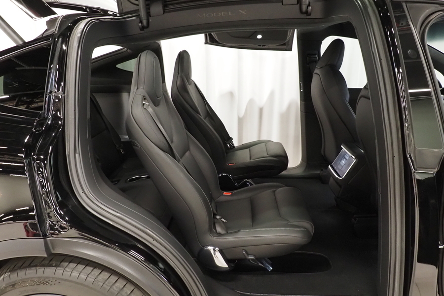 Tesla Model X vaihtoauto