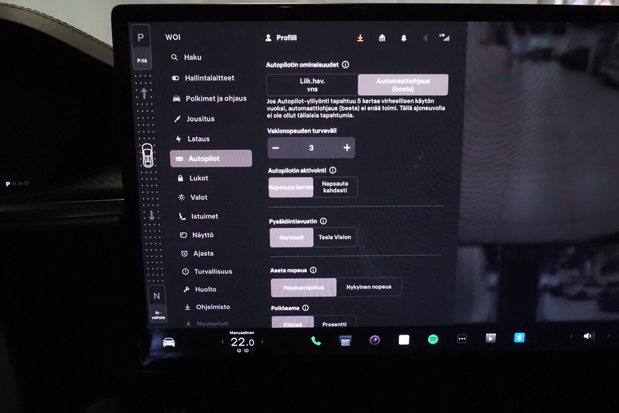 Tesla Model X vaihtoauto