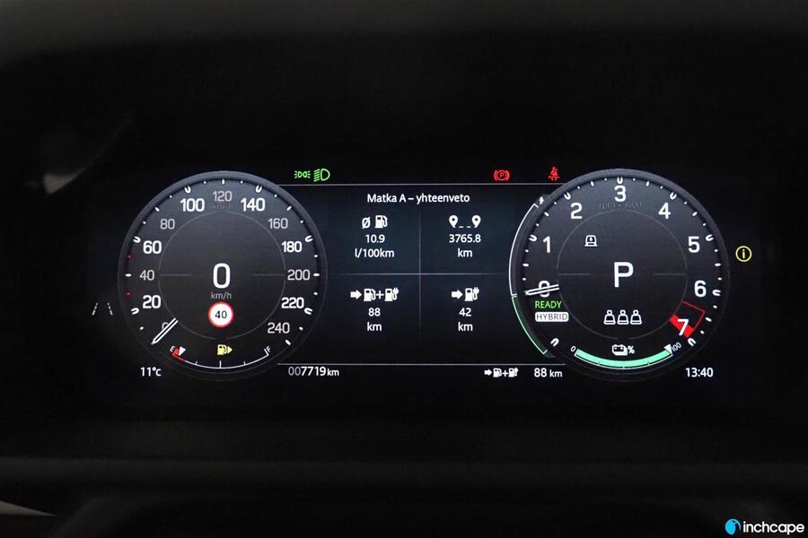 Land Rover Defender vaihtoauto