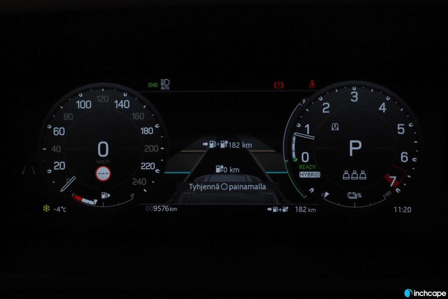 Land Rover Defender vaihtoauto