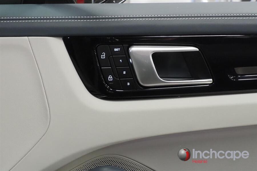 Porsche Cayenne vaihtoauto