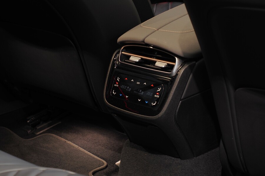 Mercedes-Benz EQS vaihtoauto