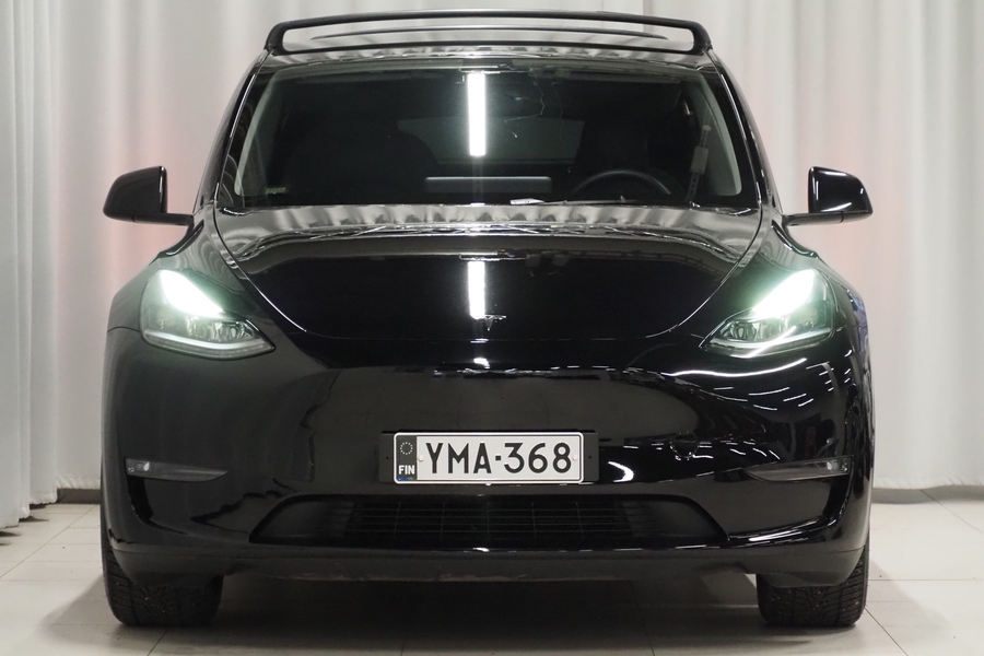 Tesla Model Y vaihtoauto