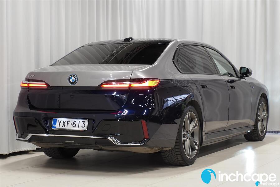 BMW i7 vaihtoauto