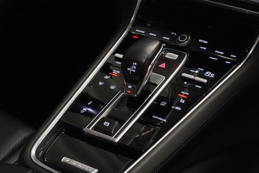 Porsche Panamera vaihtoauto