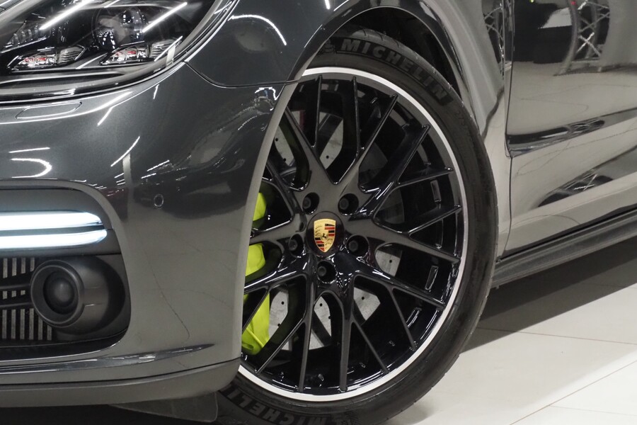 Porsche Panamera vaihtoauto