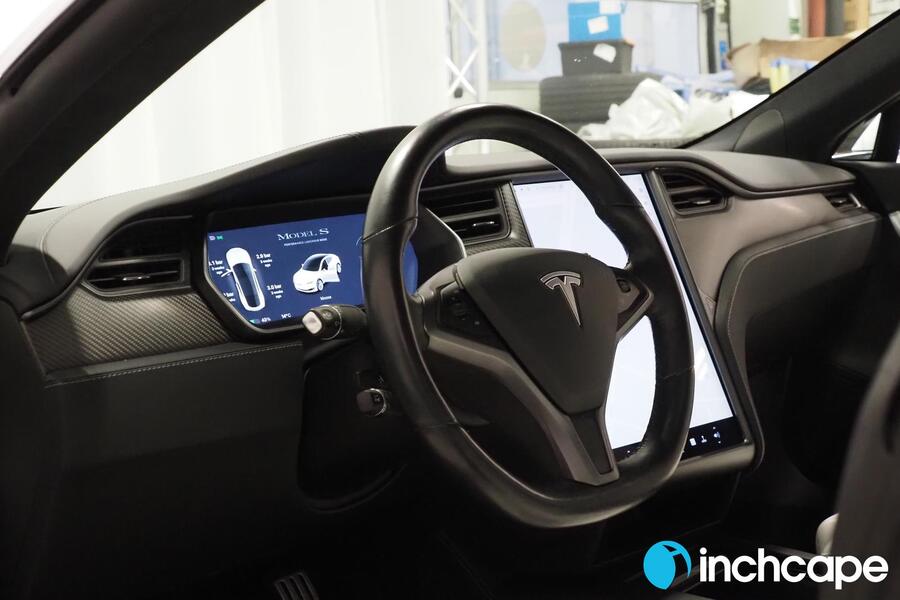 Tesla Model S vaihtoauto