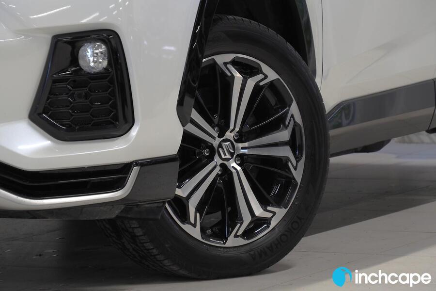 Suzuki Across vaihtoauto