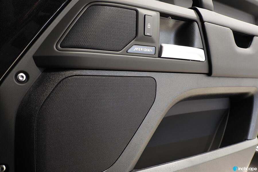 Land Rover Defender vaihtoauto