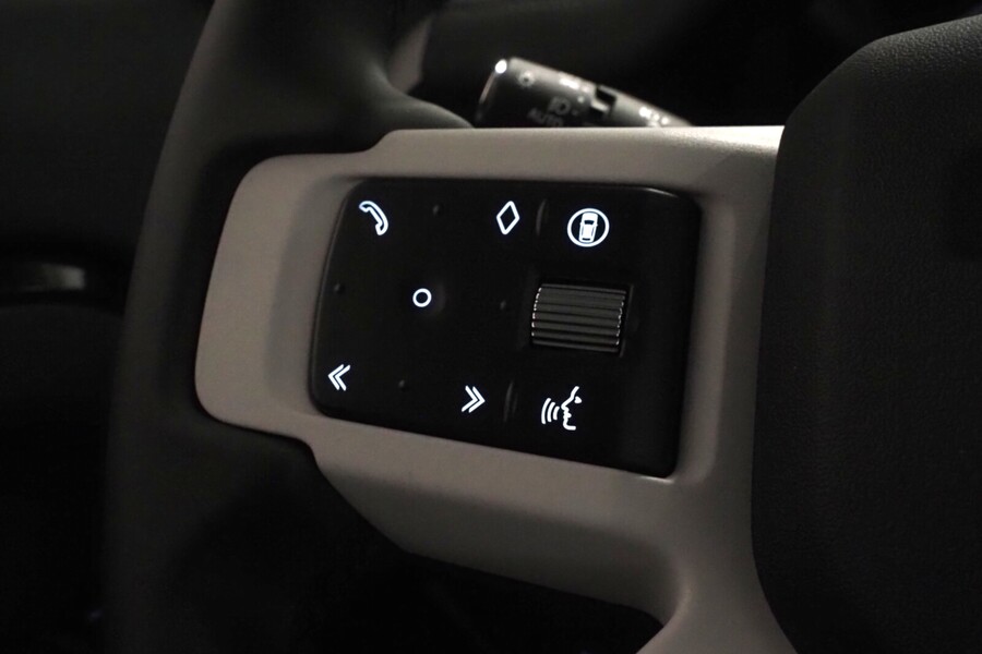 Land Rover Defender vaihtoauto