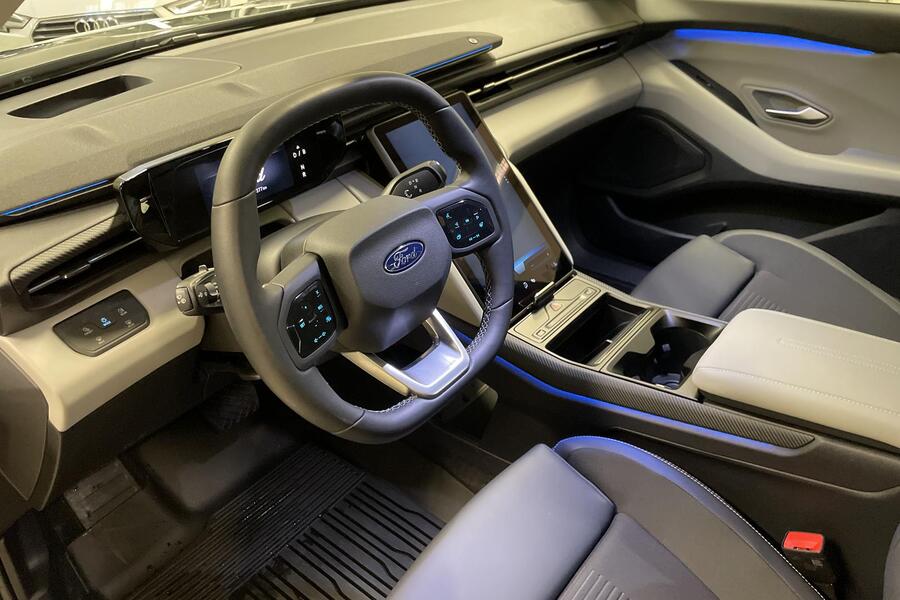 Ford USA Explorer vaihtoauto