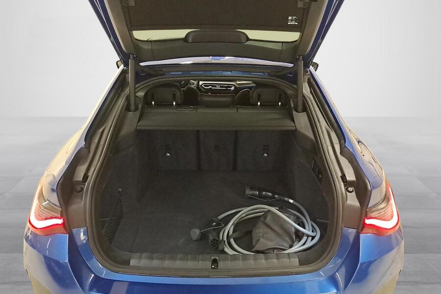 BMW i4 M50 vaihtoauto